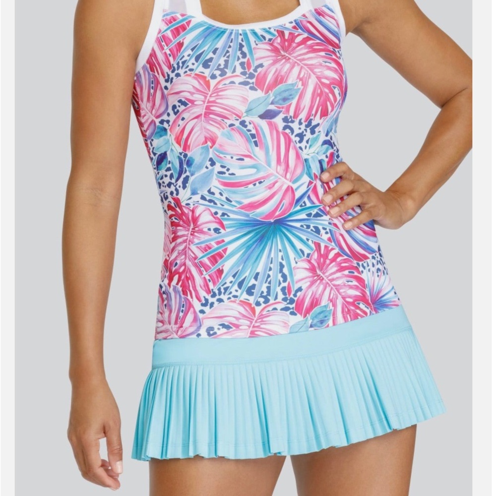 Tail Tennis Top, size Small,